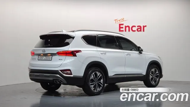 Hyundai Santafe 2019 — фото 2