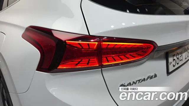 Hyundai Santafe 2019 — фото 9
