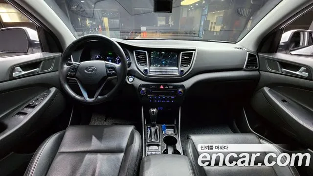 Hyundai Tucson 2016 — фото 10