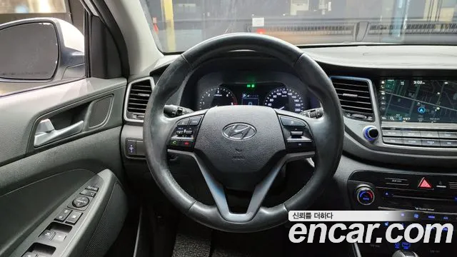 Hyundai Tucson 2016 — фото 20