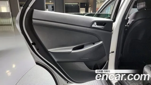Hyundai Tucson 2016 — фото 15