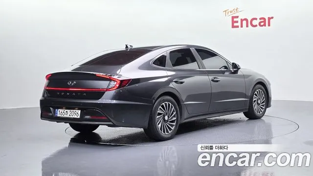 Hyundai Sonata 2021 — фото 2