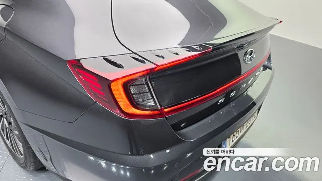 Hyundai Sonata 2021 — фото 9