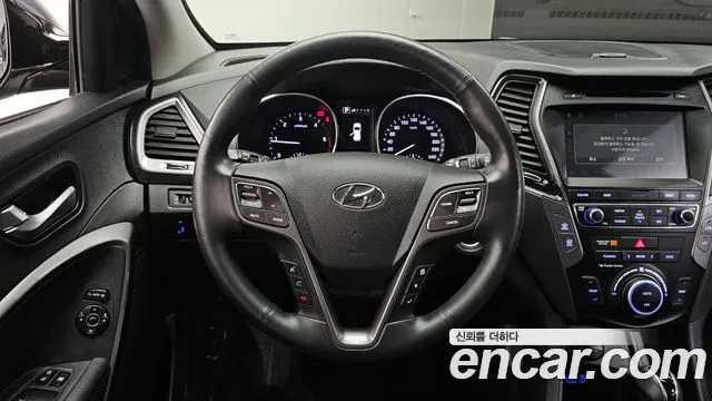 Hyundai Santafe 2017 — фото 19