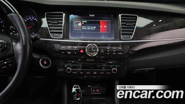 Kia K9 2015 — фото 14