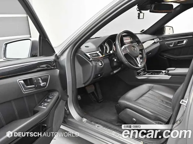 Mercedes-Benz E-Class 2014 — фото 11