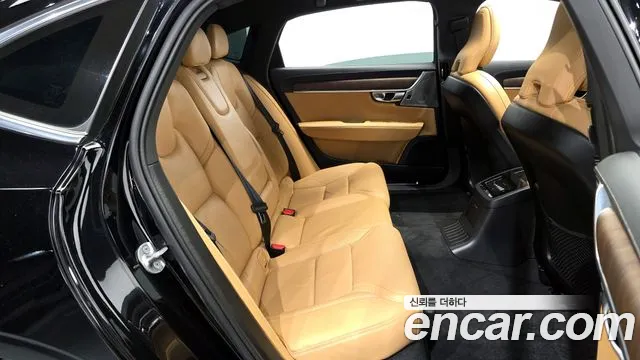 Volvo S90 2023 — фото 18