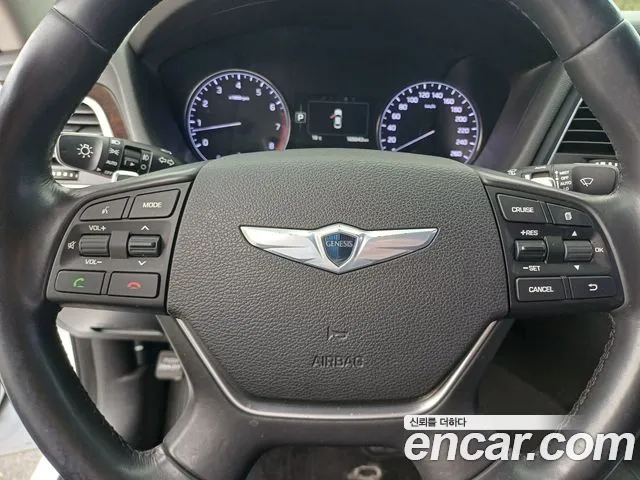 Hyundai Genesis 2014 — фото 13