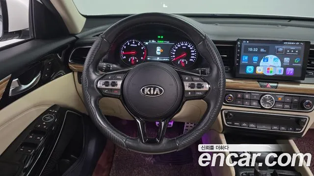 Kia K7 2017 — фото 13