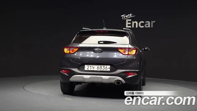 Kia Stonic 2018 — фото 4