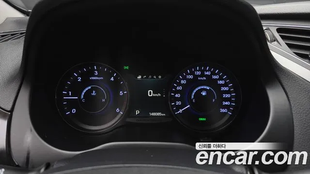 Hyundai Grandeur 2016 — фото 11