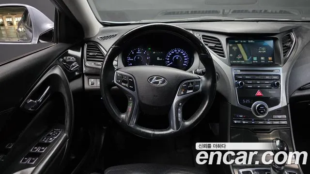 Hyundai Grandeur 2016 — фото 19