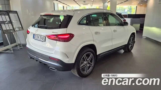 Mercedes-Benz GLA-Class 2026 — фото 2