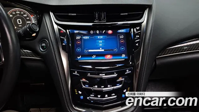 Cadillac CTS 2015 — фото 13