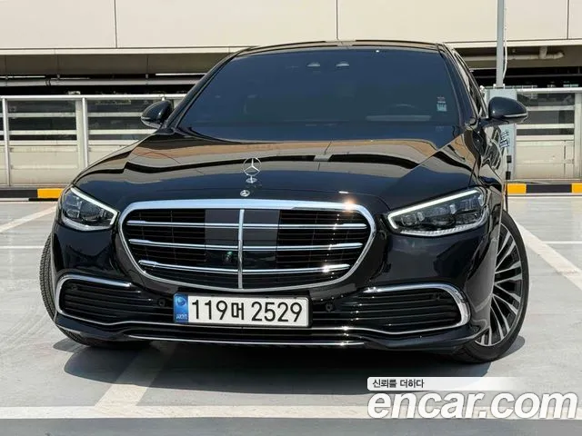 Mercedes-Benz S-Class 2022 — фото 1
