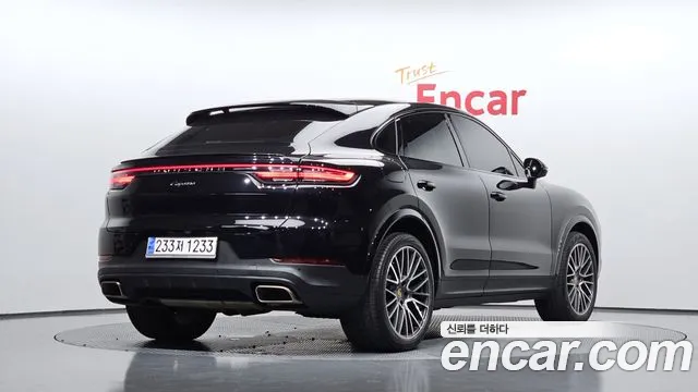 Porsche Cayenne 2020 — фото 2
