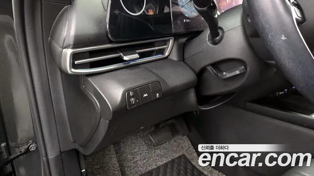 Hyundai AVANTE 2021 — фото 18