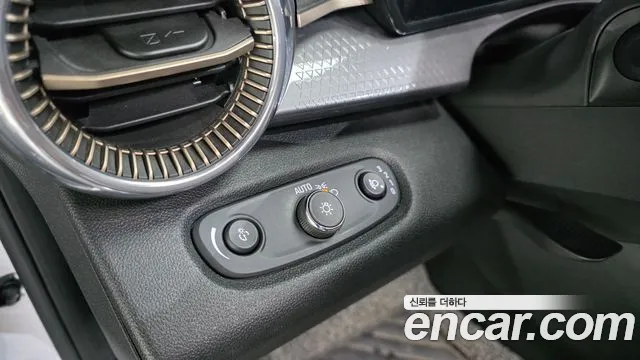 ChevroletGMDaewoo Trax 2024 — фото 20