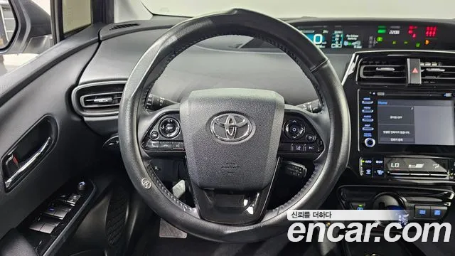 Toyota Prius 2022 — фото 21