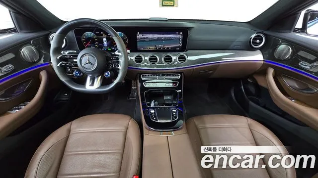 Mercedes-Benz E-Class 2021 — фото 10