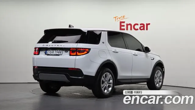 Land Rover Discovery Sport 2020 — фото 2