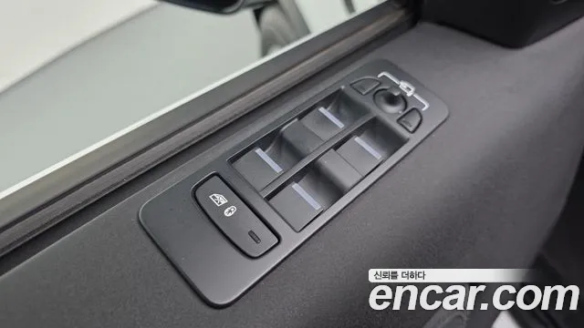 Land Rover Discovery Sport 2020 — фото 13