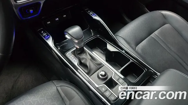 Kia Sorento 2022 — фото 12