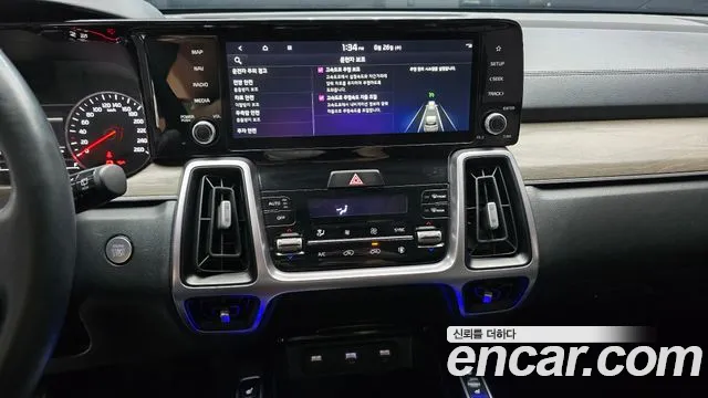 Kia Sorento 2022 — фото 20
