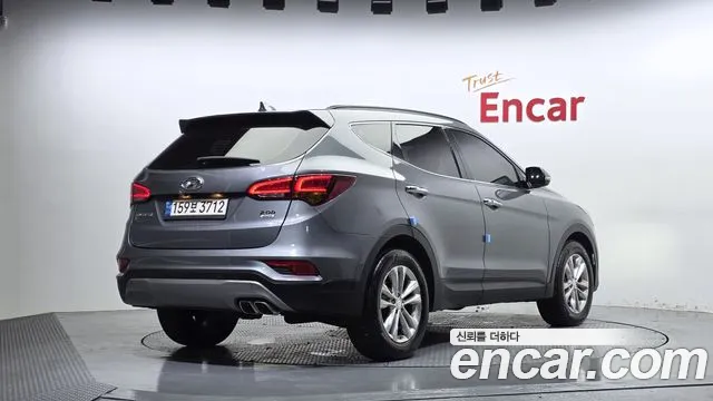 Hyundai Santafe 2018 — фото 2