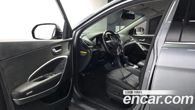 Hyundai Santafe 2018 — фото 13
