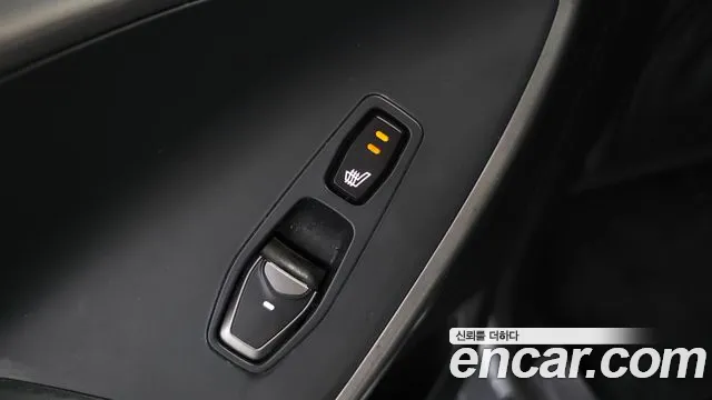 Hyundai Santafe 2018 — фото 27