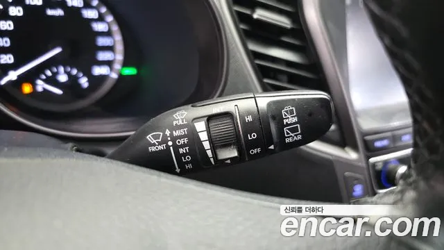 Hyundai Santafe 2018 — фото 30