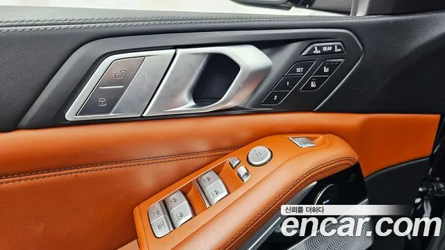 BMW X7 2019 — фото 19