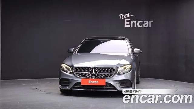 Mercedes-Benz E-Class 2017 — фото 3