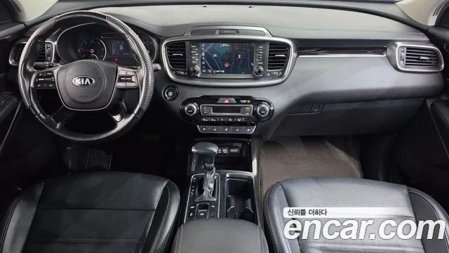 Kia Sorento 2018 — фото 10