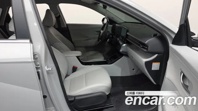 Hyundai Kona 2023 — фото 16