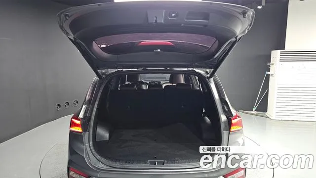 Hyundai Santafe 2020 — фото 20