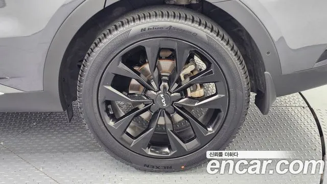Kia Sorento 2023 — фото 7