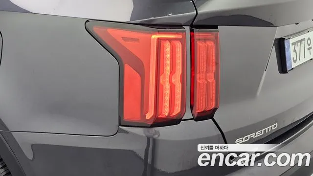 Kia Sorento 2023 — фото 9
