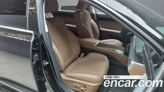 Hyundai Grandeur 2023 — фото 16