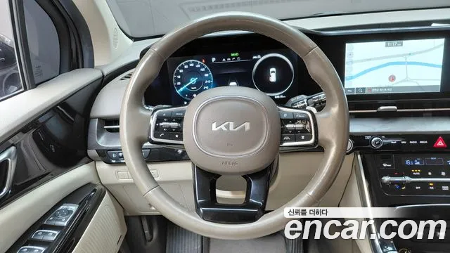 Kia Canival 2022 — фото 19