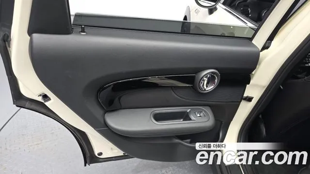 Mini Clubman 2020 — фото 15