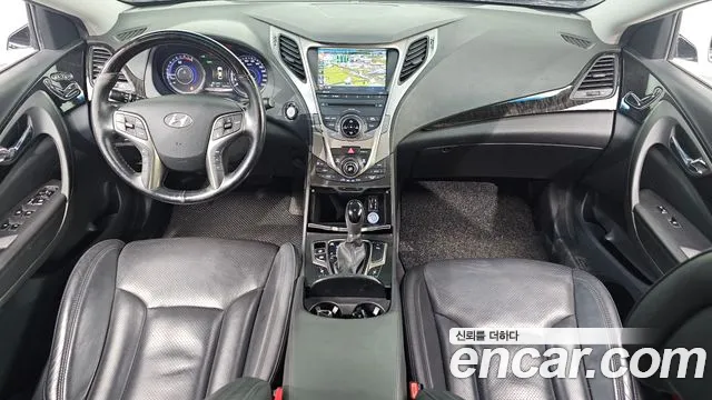 Hyundai Grandeur 2015 — фото 10