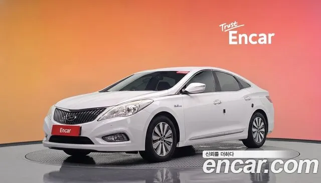 Hyundai Grandeur 2015 — фото 1