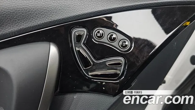 Hyundai Grandeur 2015 — фото 27