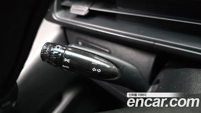 Hyundai Staria 2023 — фото 26