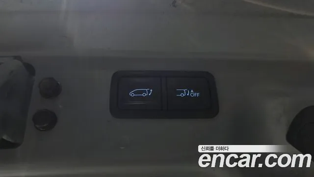 Hyundai Staria 2023 — фото 28