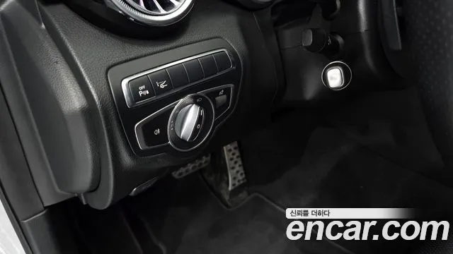 Mercedes-Benz C-Class 2018 — фото 18