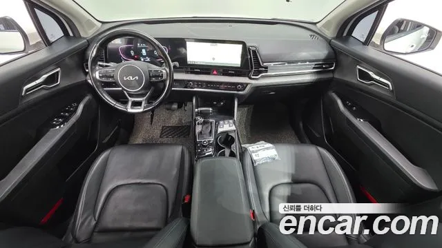 Kia Sportage 2022 — фото 10