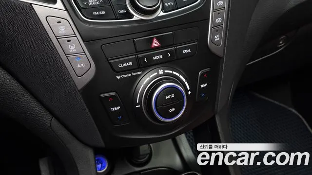 Hyundai Santafe 2014 — фото 19